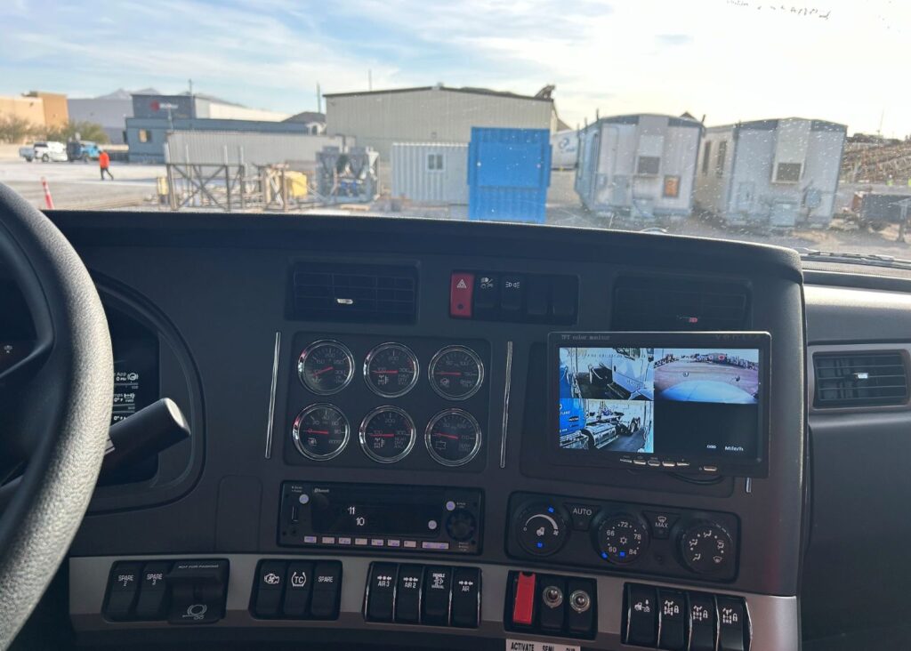 in-cab LCD monitor for logistics fleet dashcam system